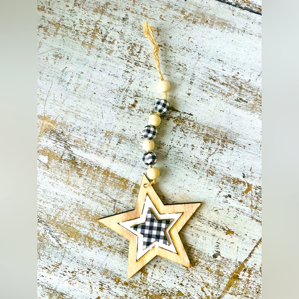*Buffalo Check Beaded Wood Star Ornament